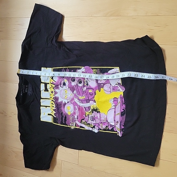 Rick and Morty Graphic t-shirt - Picture 3 of 3